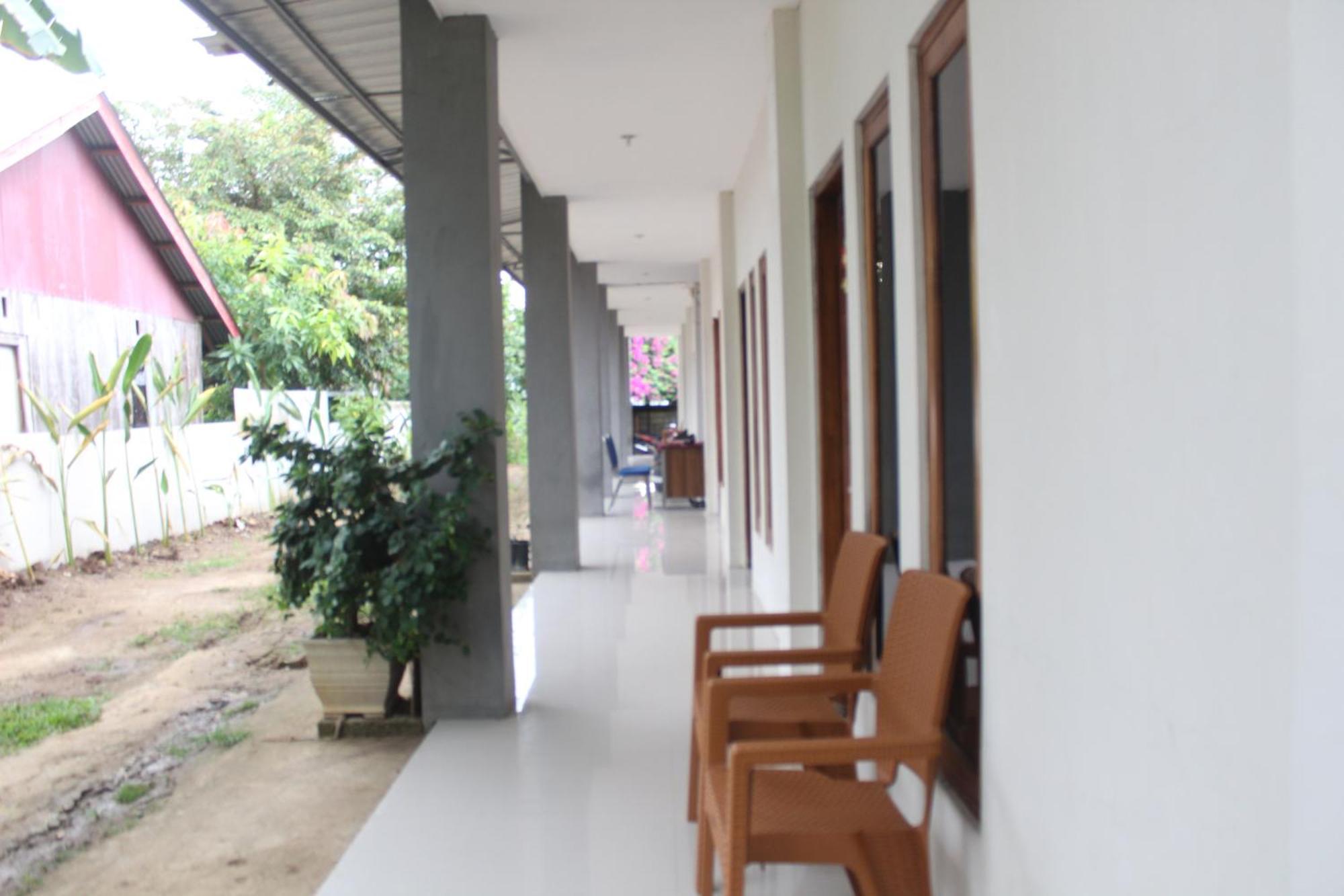 Hostel Wl Labuan Bajo
